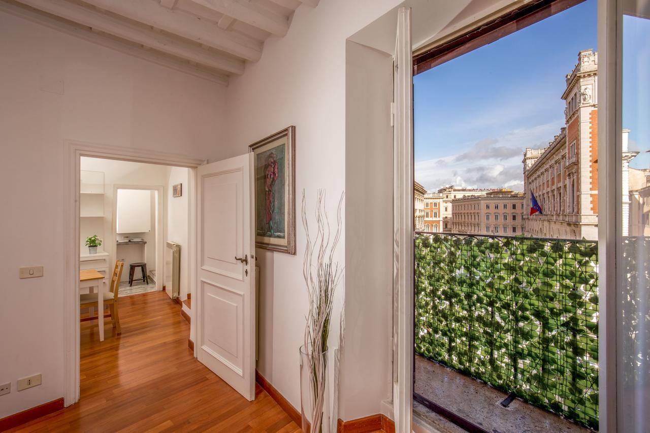 Cozy Studio Parlamento Rome Exterior photo
