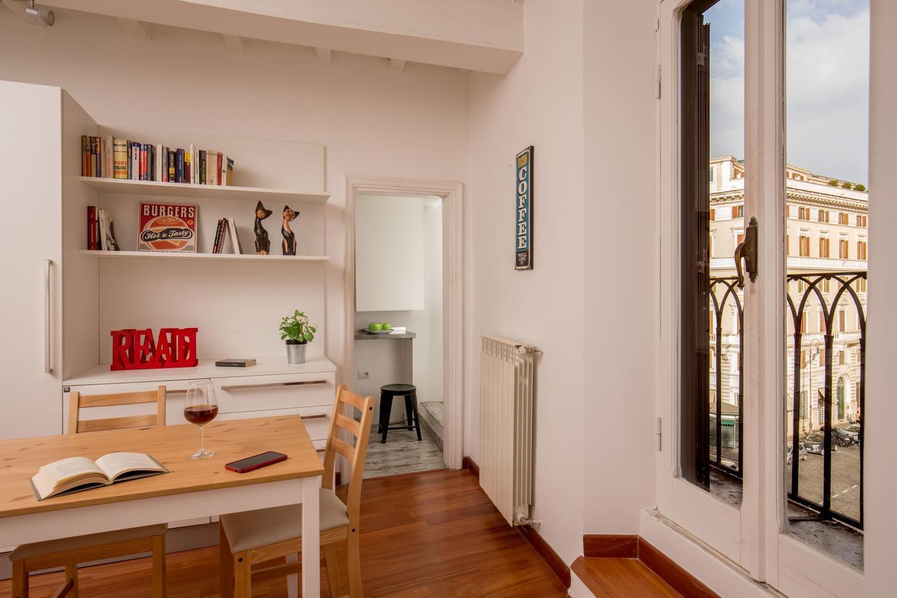Cozy Studio Parlamento Rome Exterior photo
